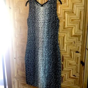 Beautiful St. John dress in size 8.